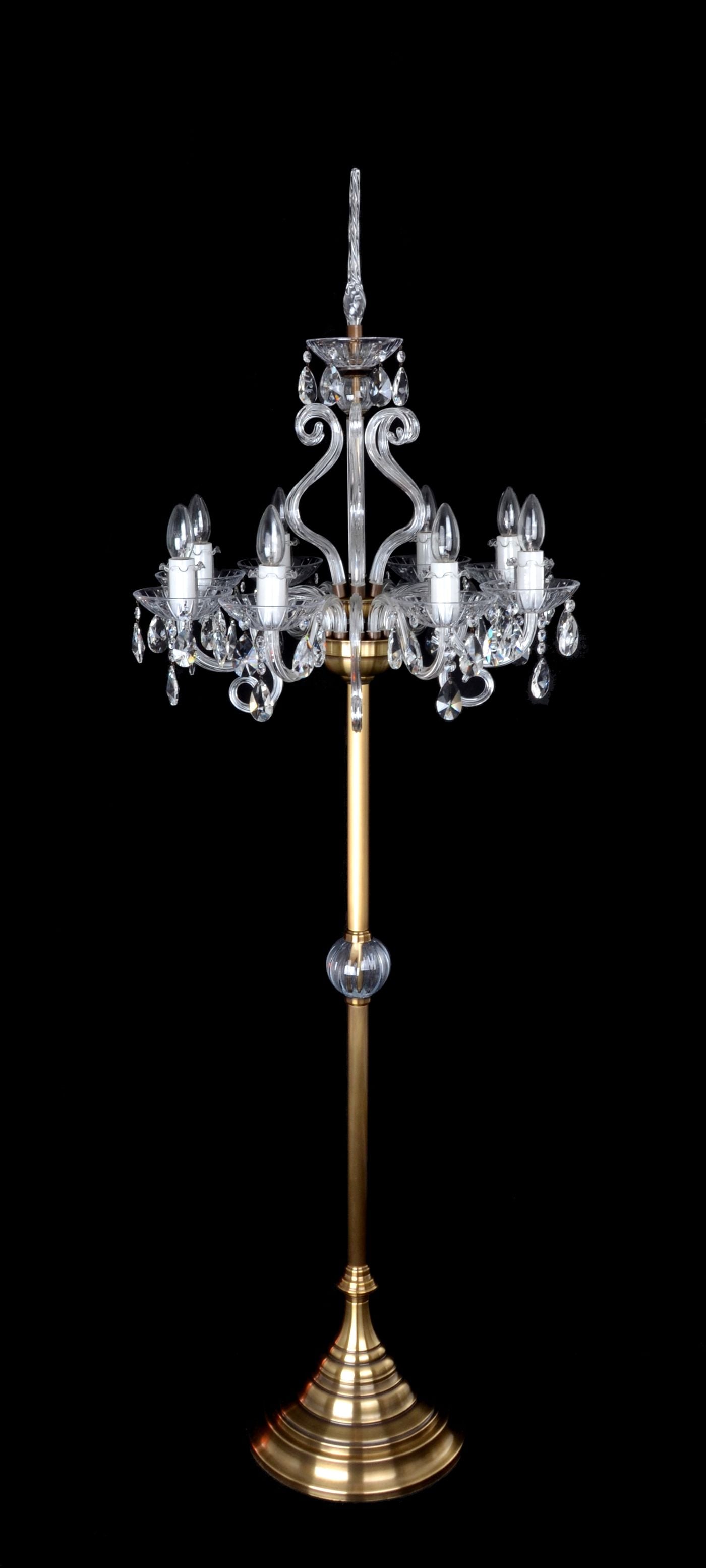 CRYSTAL Stehleuchte mit 8 Glasarmen und handgeformten Glasstützen