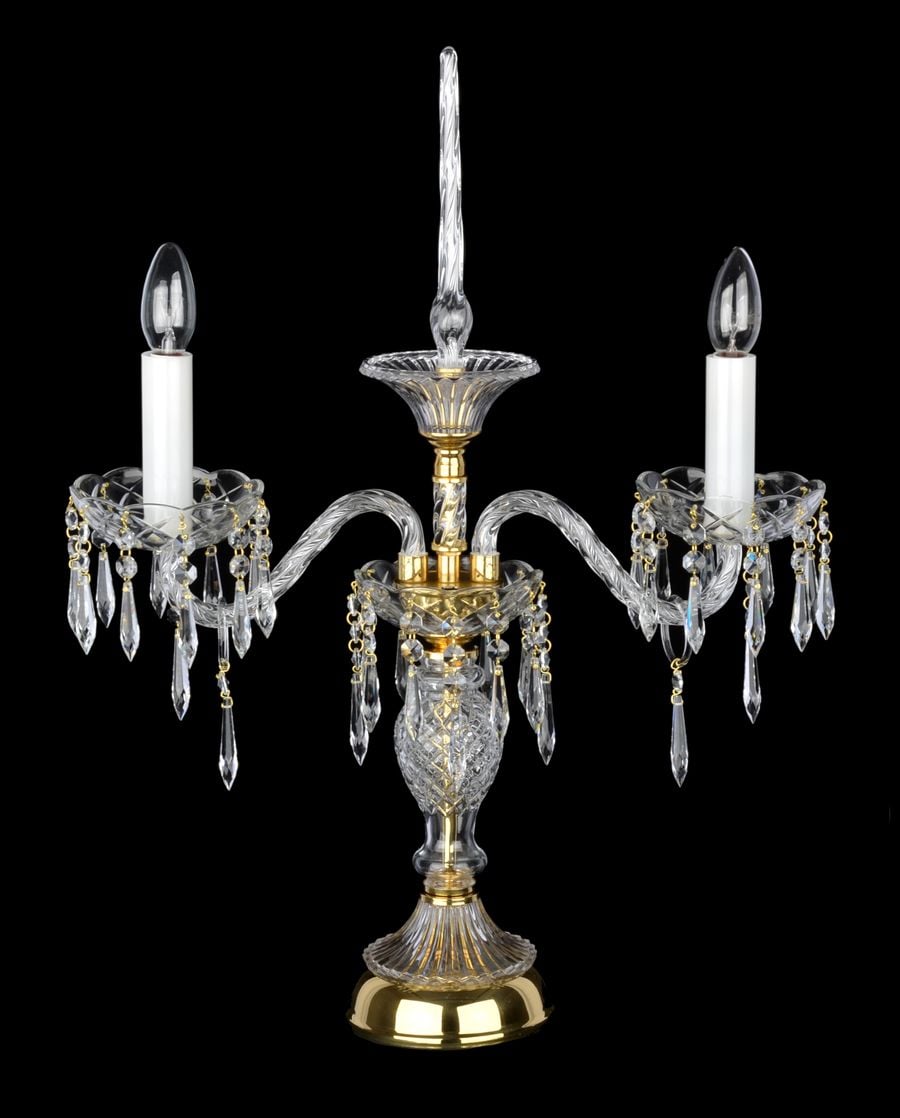 ARROW glass table lamp with 2 arms and arrow-shaped droplets